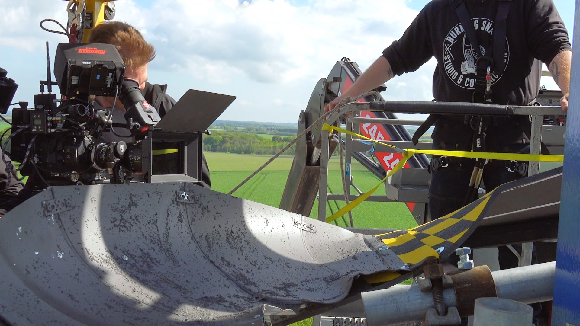 LEGO_TECHNIC_Crawler_2HY19_BTS_IN_19_3m_59481.mp4.00_01_13_21.Still007